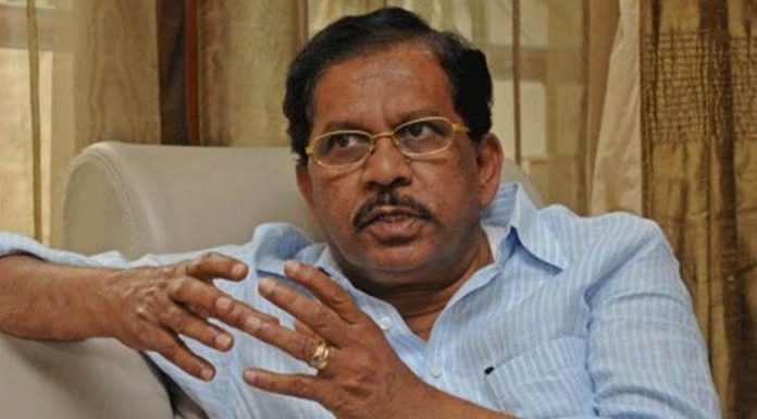 துணை முதல்வரின் தனி செயலாளர் தற்கொலை