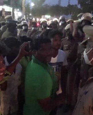 கைதி கொலைக்கு நீதி கோரி சாலை மறியல்