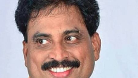மந்திரி பதவிக்கு டெல்லியில் தவம் கிடக்கும் பாஜக எம்எல்ஏ