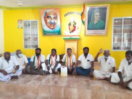 மாவட்ட தலைவரை நீக்க வலியுறுத்தி மண்ணெண் ணெய் கேனுடன் காங்கிரஸ் கட்சியினர் உள்ளிருப்பு போராட்டம்