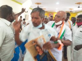காங்கிரஸ் ஆலோசனைக் கூட்டத்தில் கைகலப்பு முன்னாள் மாவட்ட ஒன்றிய நகர தலைவர்கள் காயம்