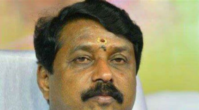 கிறிஸ்தவ சபை ஊழல், மோசடி பத்திரம், தரமற்ற பணிகள் : நெல்லை வேட்பாளர்களின் ‘நெகட்டிவ் பாயிண்ட்ஸ்’