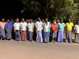 நாசரேத் அருகே இரவில் மறியல்