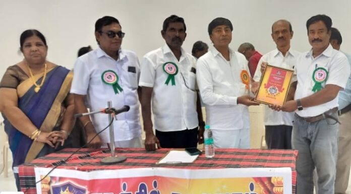 கராத்தே மாஸ்டருக்கு சிறந்த பத்திரிகையாளர் விருது