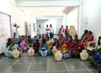 விளாத்திகுளம் ஒன்றிய அலுவலகம் முற்றுகை