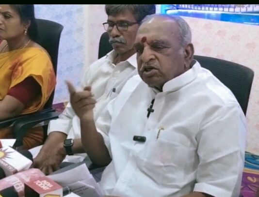 குடியுரிமை பெறும் முன்பே வாக்களித்த சோனியா: பொன்.ராதாகிருஷ்ணன் குற்றச்சாட்டு